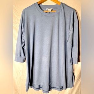 Athleta Tranquility 3/4 sleeve t-shirt Medium